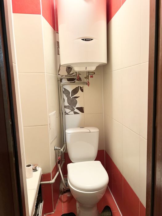 Оренда 2 кімнатної квартири по вул. Коновальця