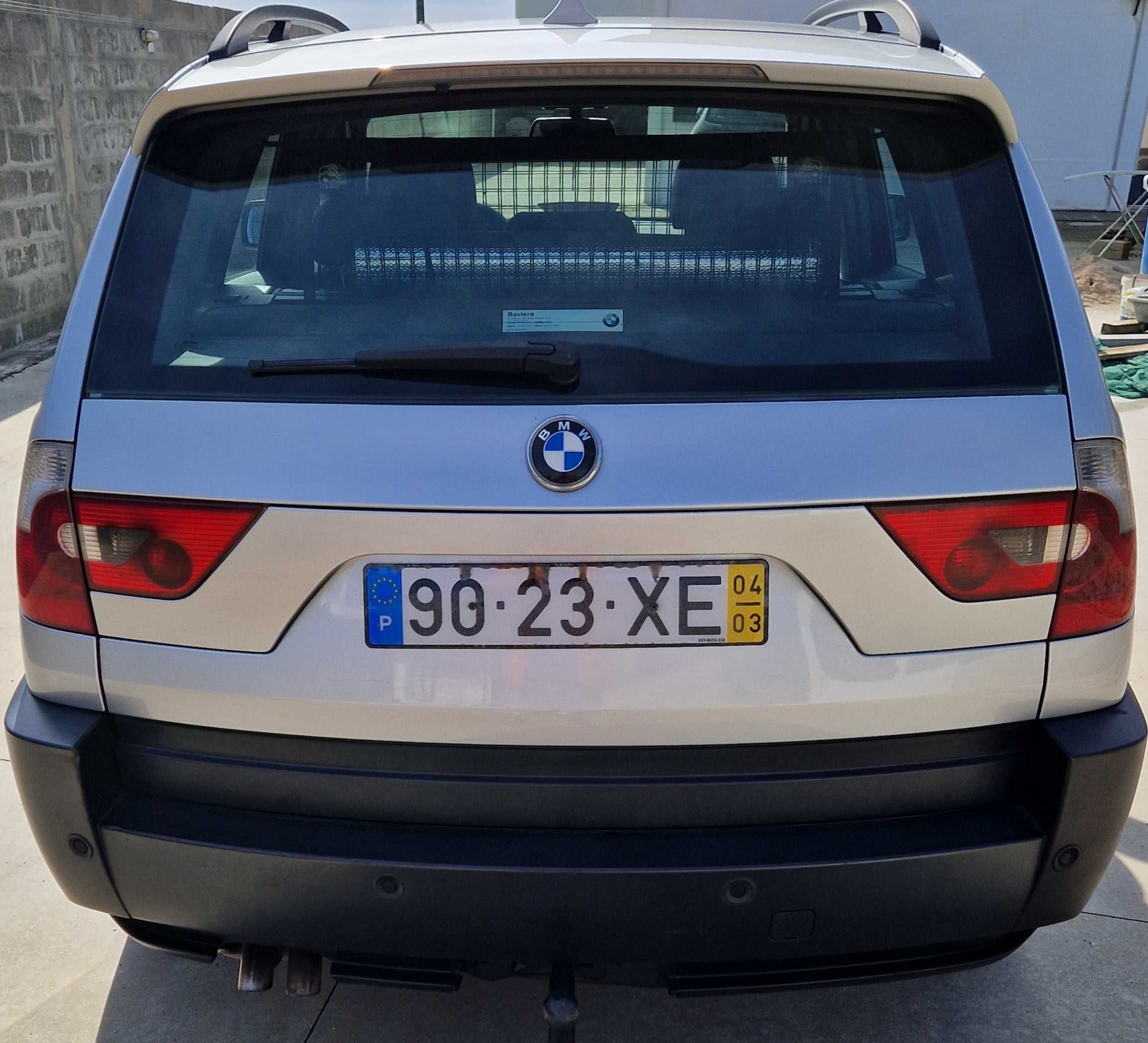 BMW X3 3.0 com imposto antigo