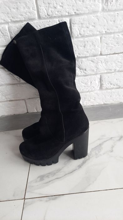 Замшеві жіночі зимові сапожки, ботфорти, зимове жіноче взуття