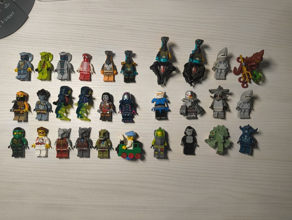 Lego minifigures