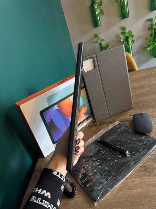 Новый планшет на 256 Гб памяти