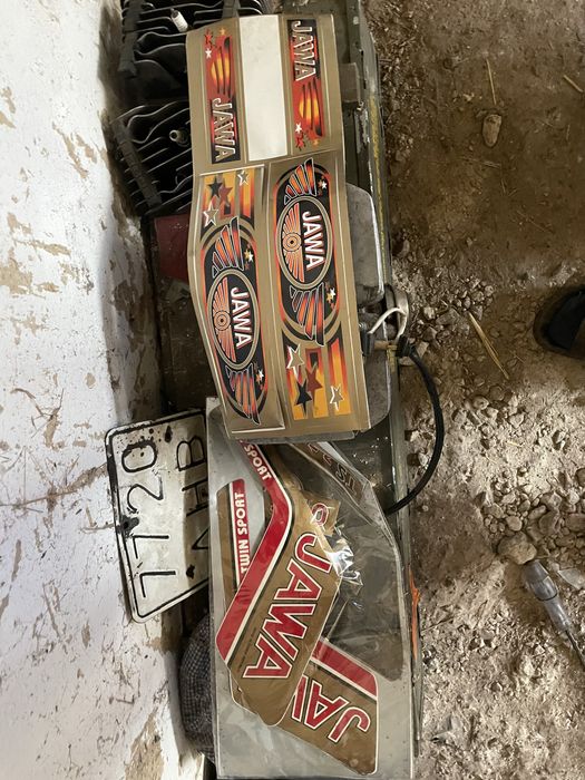 Продам иж юпитер 5, и яву 634.8 с документами. По запчастям,или цельем