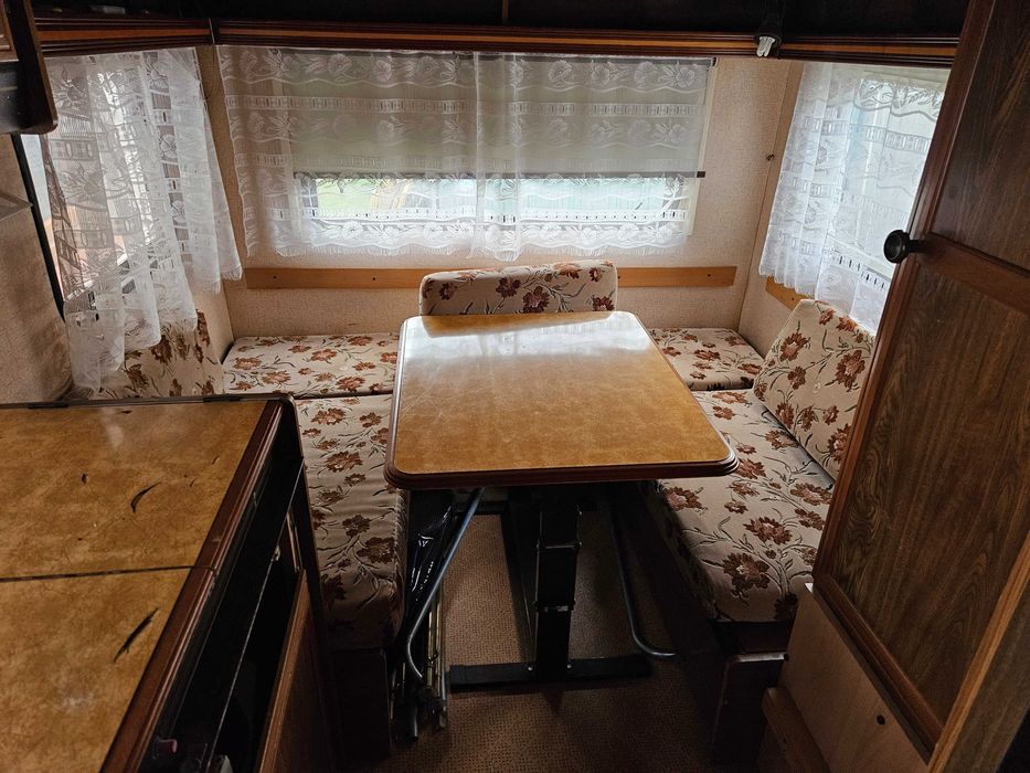 Przyczepa kempingowa GRAU