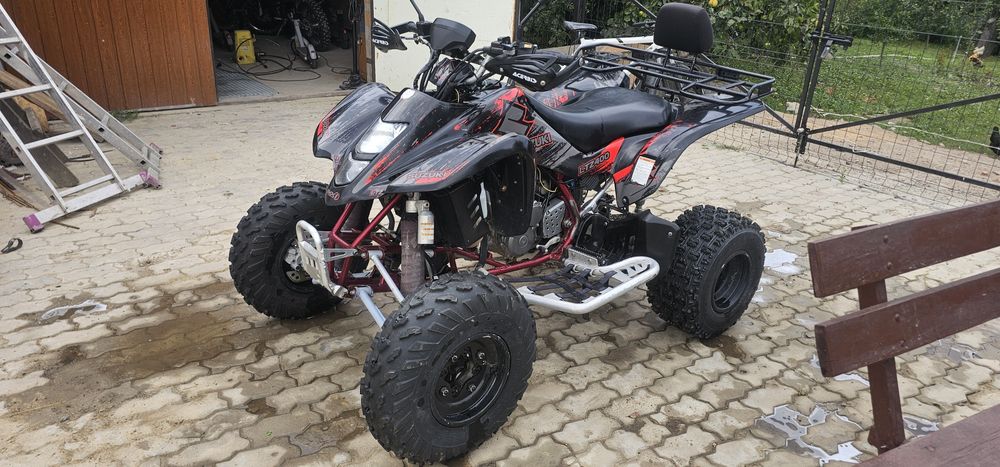 Suzuki.. ltz 400