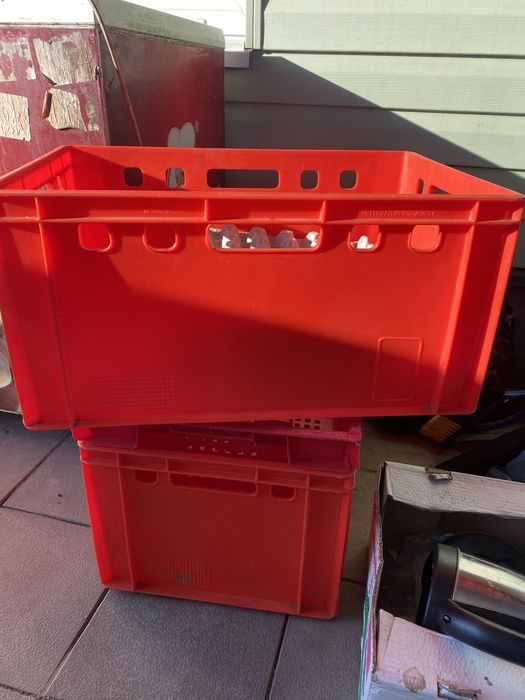 Ящик пластмасовый