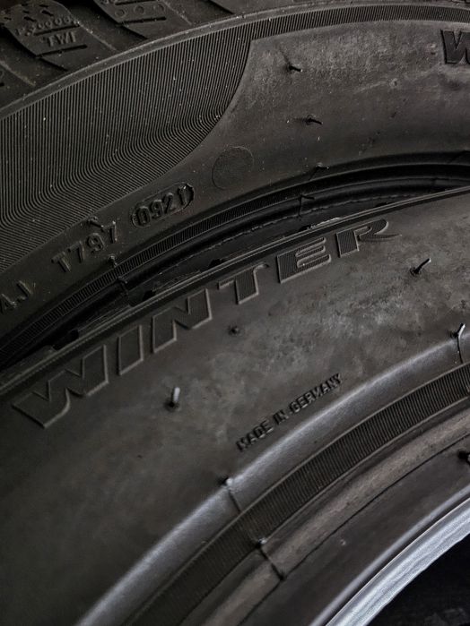 Пара 245/45r18 Pirelli | 7mm | 2021 | Germany | Преміум зимові шини