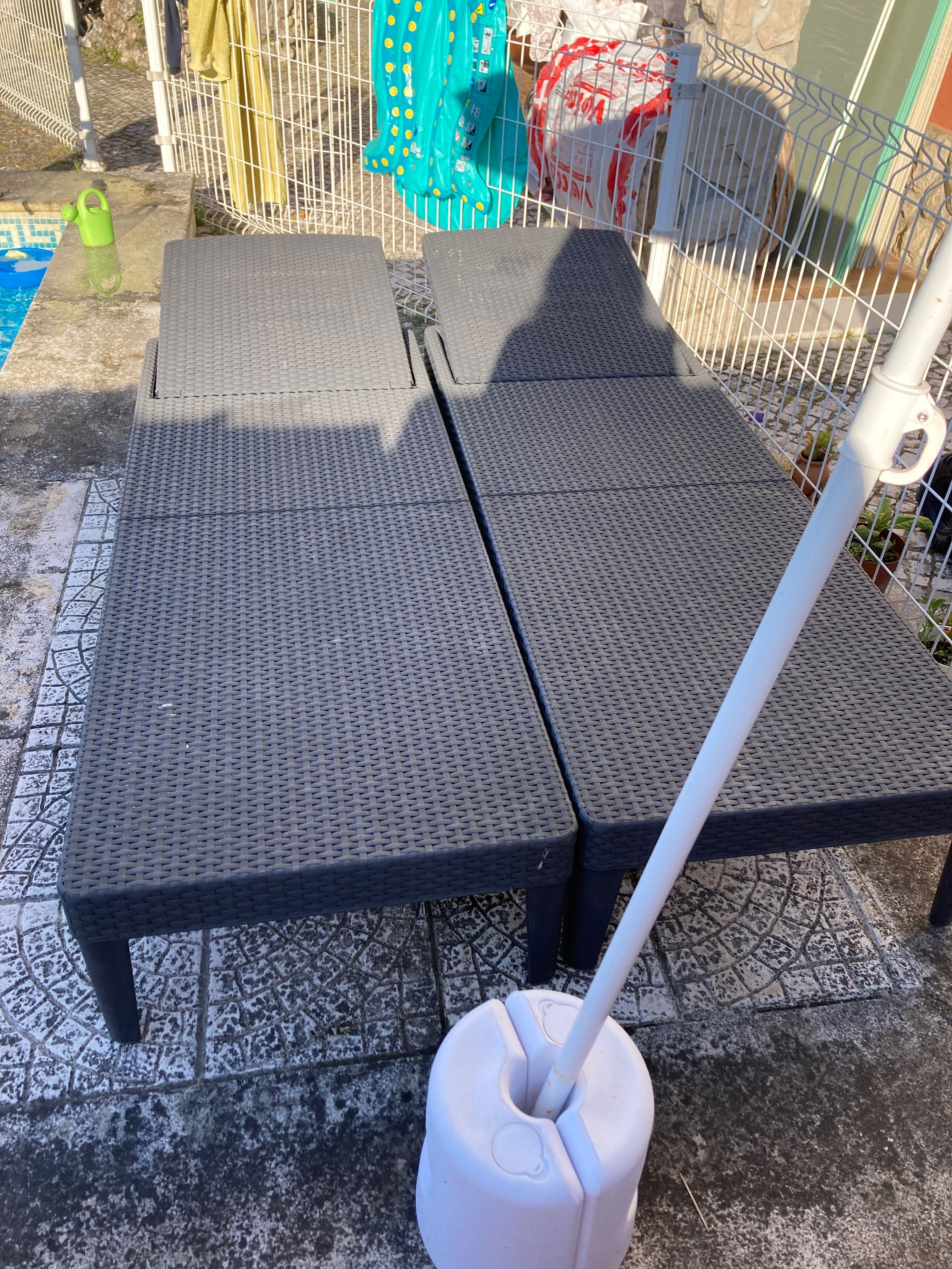 2 espreguiçadeiras Rattan