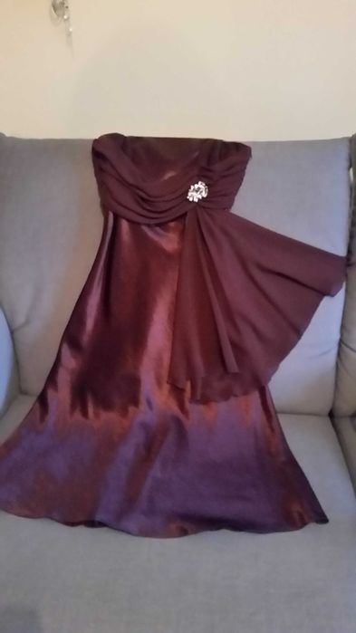 Balowa suknia w kolorze wina, rozm. S