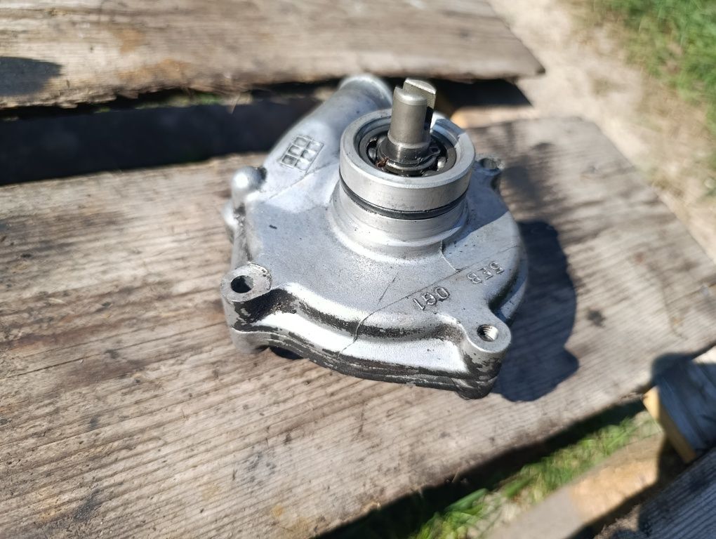 Pompa wody Yamaha R6 RJ02 5EB pompka 600 Yamahy 98 – 02 r silnik B4