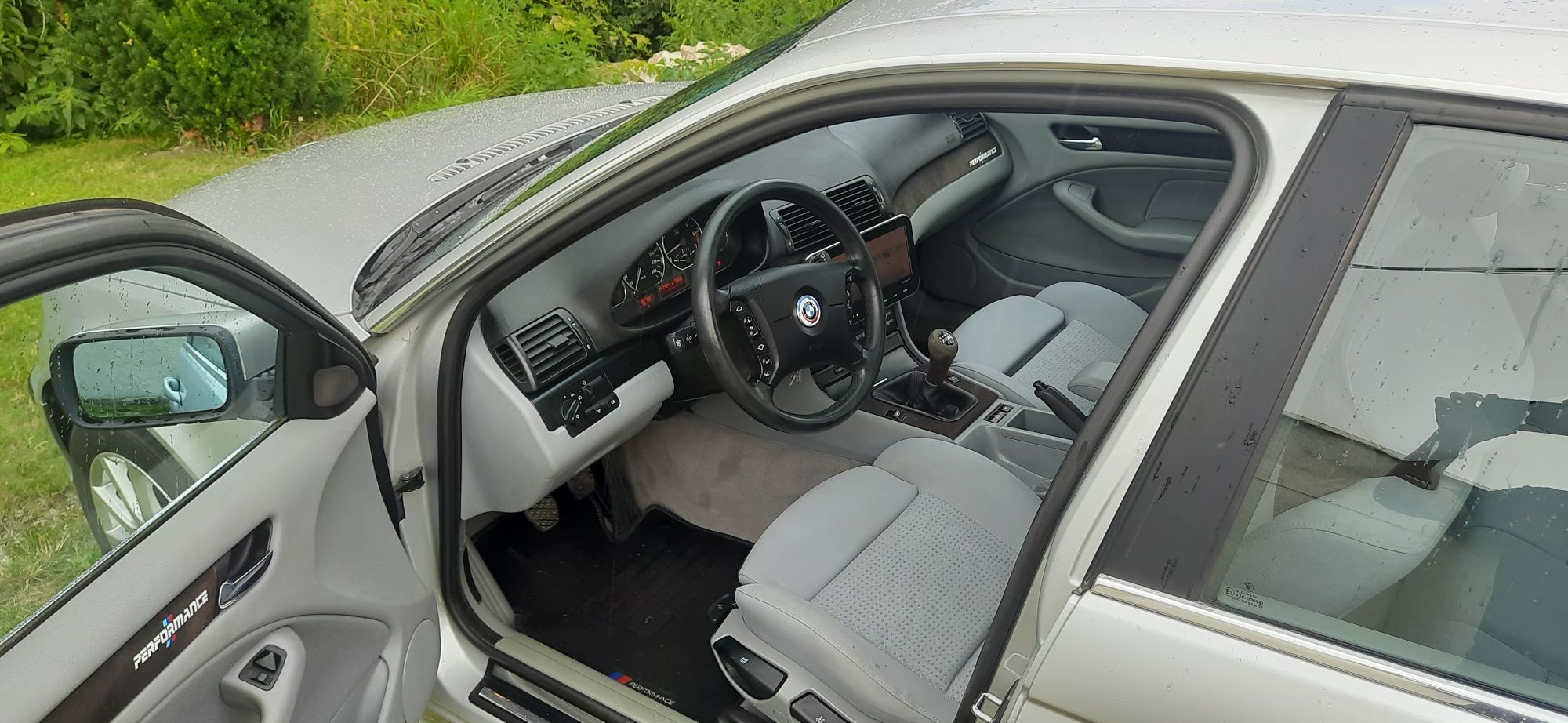 BMW seri 3 e46 325i 192KM