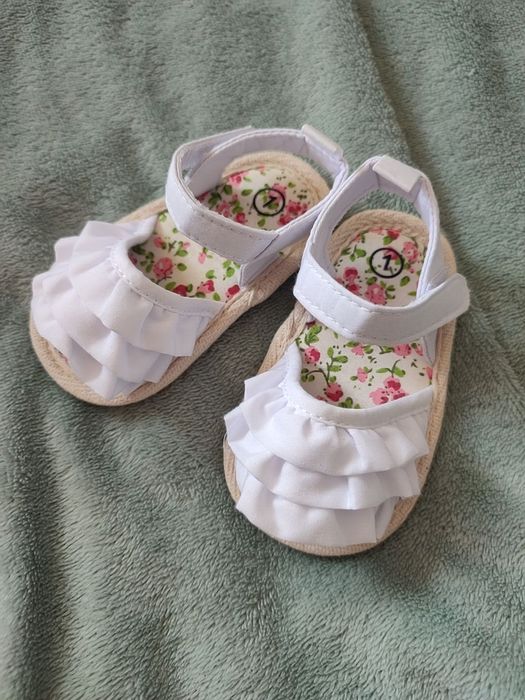 Sukienka biała do chrztu dla dziewczynki