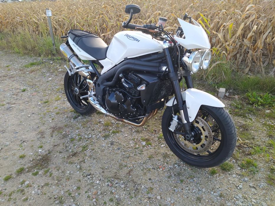 Triumph Speed Triple Triumph Speed Triple 1050
