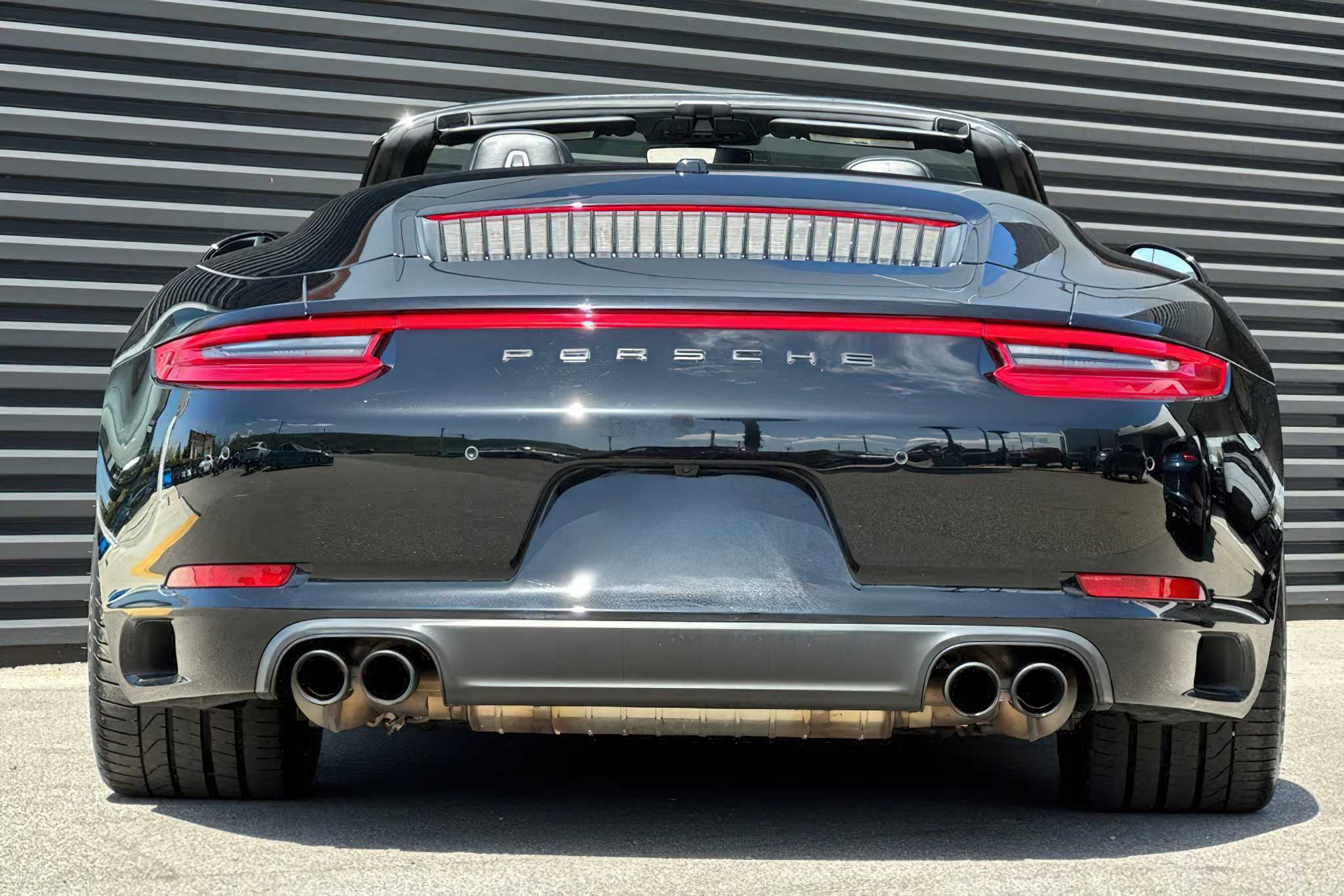 Porsche 911 Carrera 4S 2019