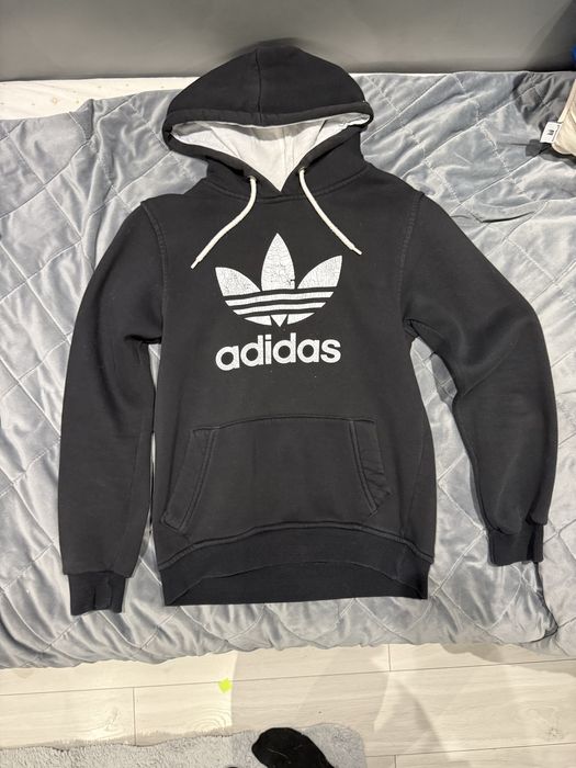 Czarna bluza adidas