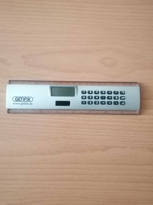 Linijka z kalkulatorem GETIFIX, nowa