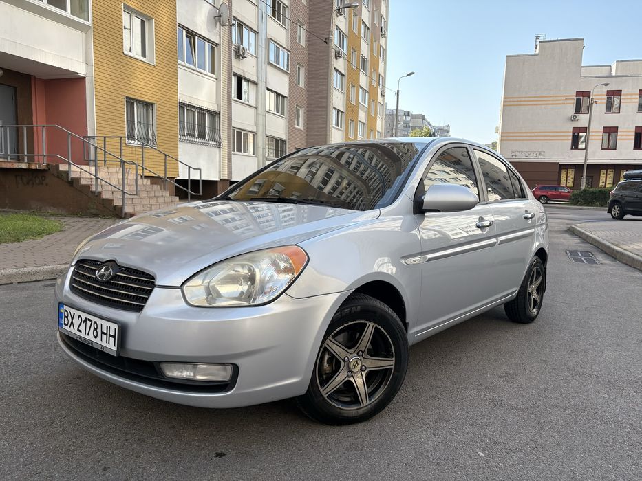 Hyundai accent 2008