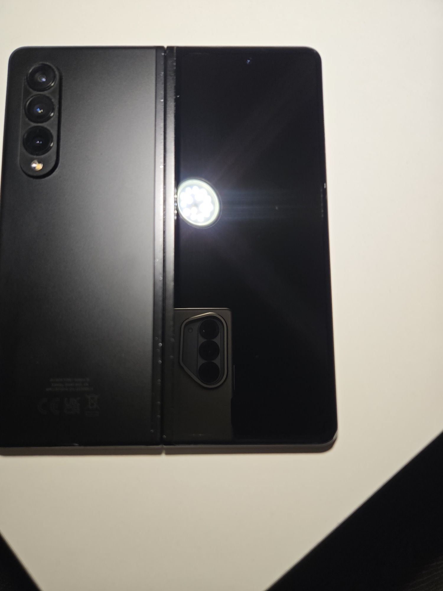 Sprzedam lub zamienię Samsung Z Fold 3