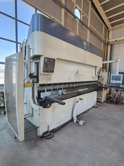 Prasa krawędziowa CNC JORDI PHE-30180