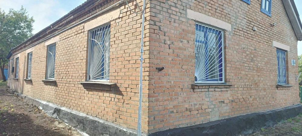 Будівля в Машівка Полтавської області