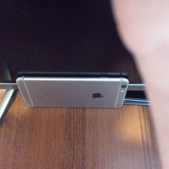 Обмінюю IPad air 1 + Iphone 6s plus