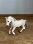 Figurki koni Schleich