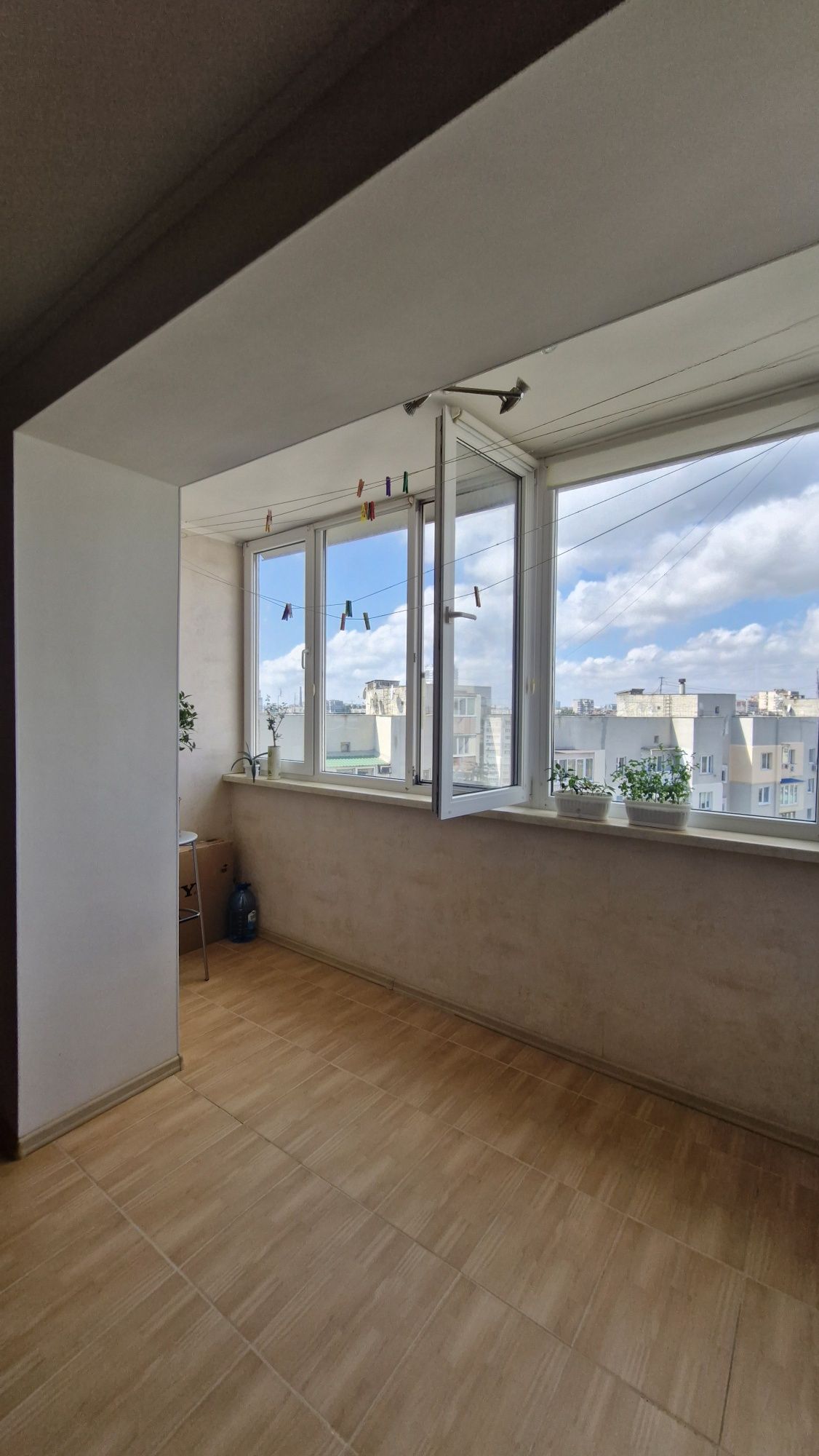 Продам квартиру  73 м3 на Вузовском дом 2007 г.п. (кирпичный дом)
