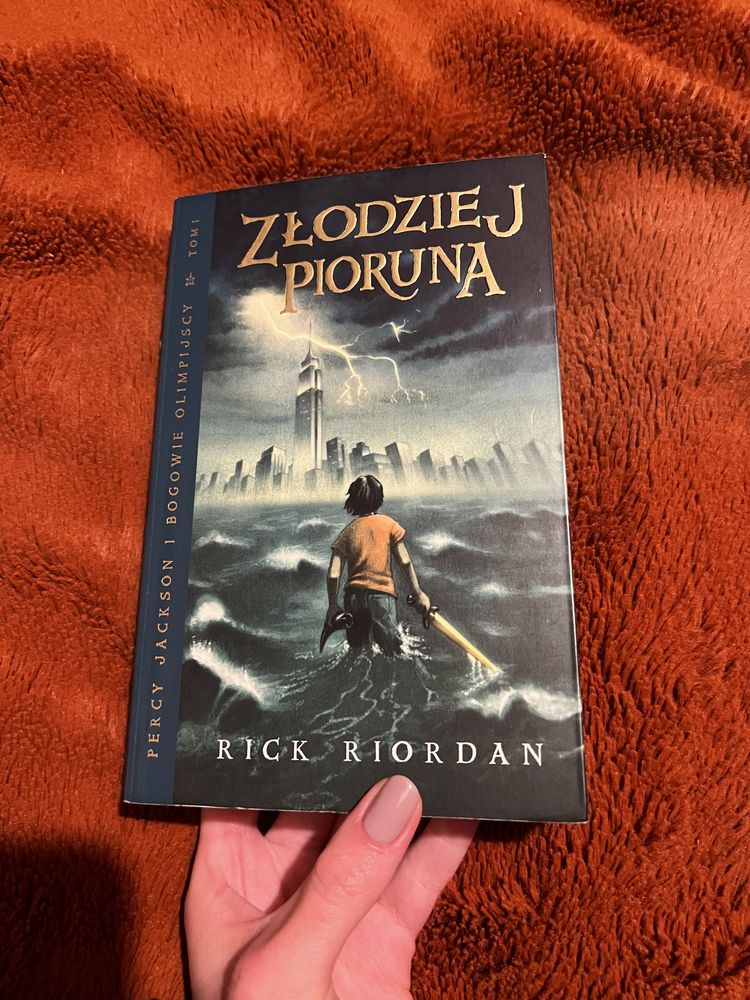 Książka Złodziej Pioruna Rick Riordan