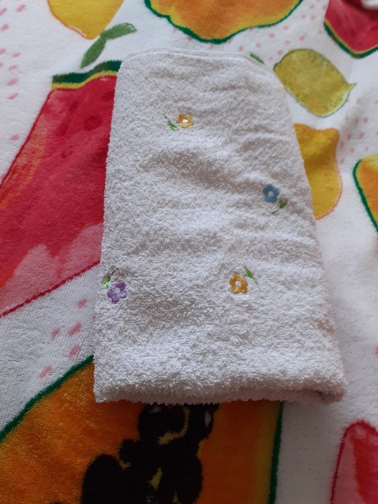Torba kosmetyczka portfel saszetka ręcznik zestaw na wyjazd