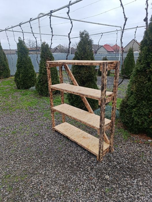 Стелаж деревяний