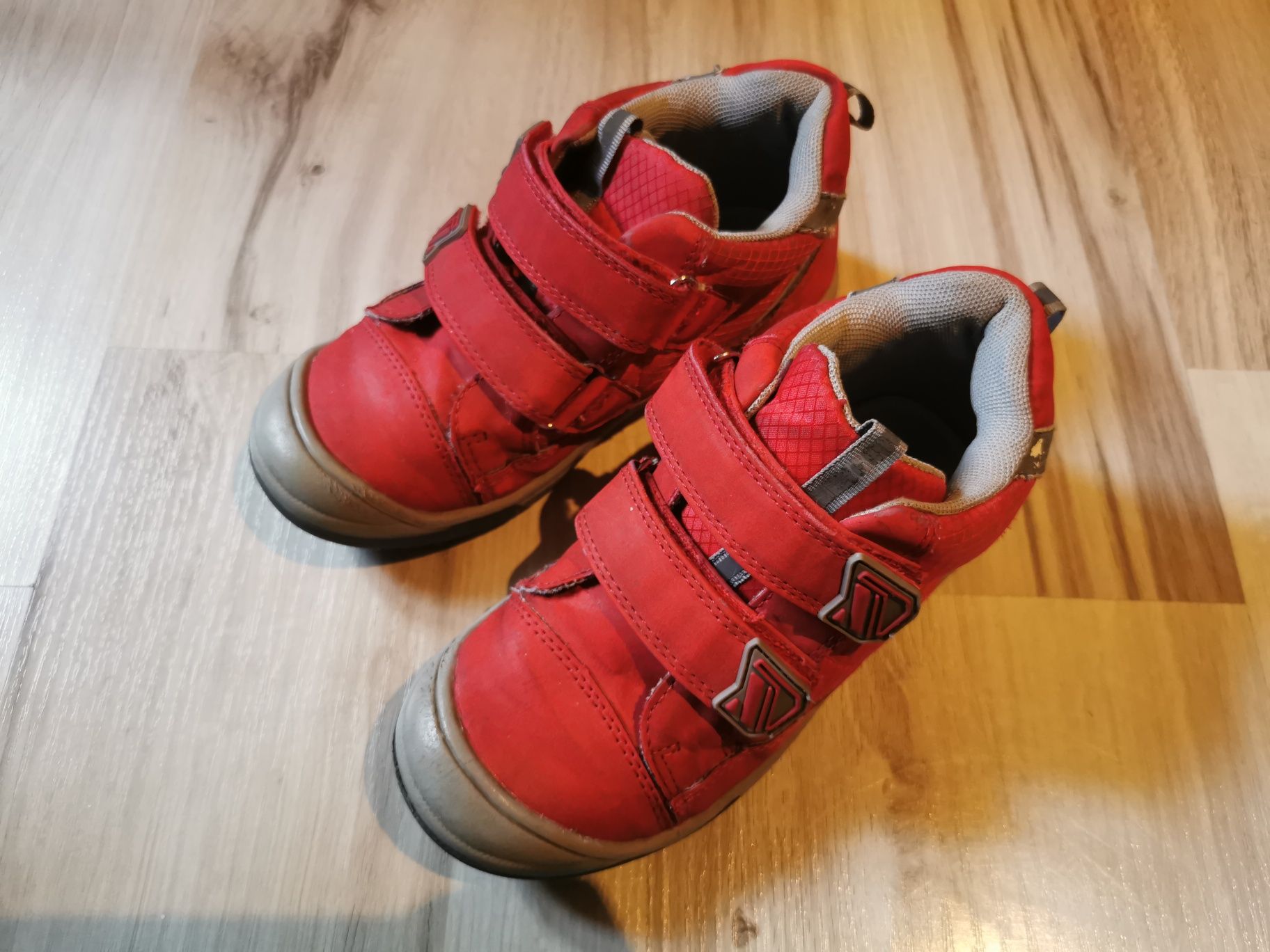 Buty jesienne  rozmiar 30, 19.5cm Smyk Cool Club czerwone