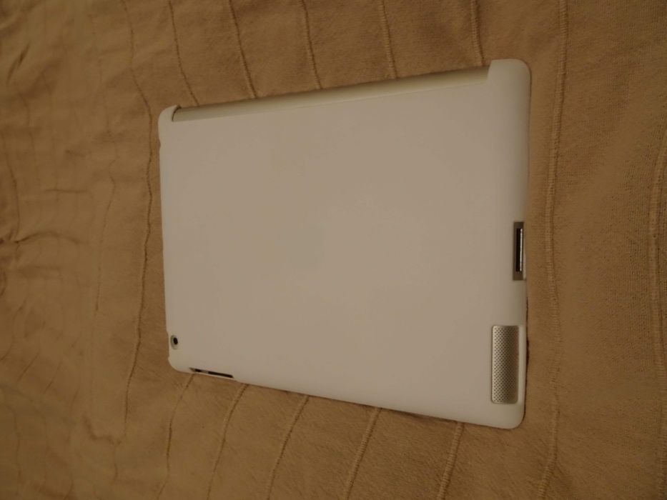 iPad 2 lub 3 lub 4 - plecki biale BlueDOT pasują pod Smart Cover