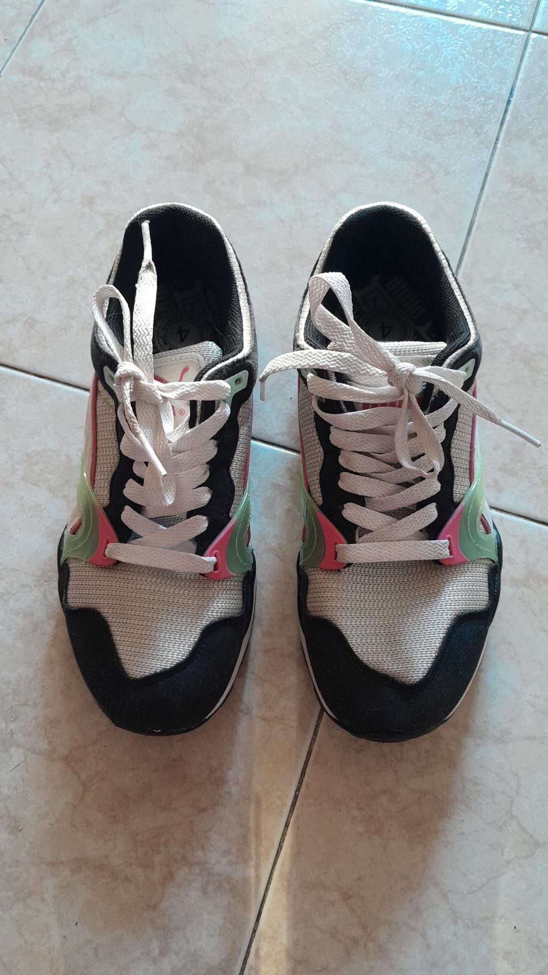 Sapatilhas Puma 37