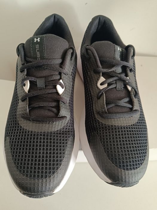 Under Armour r.42 (26 cm)  buty sportowe męskie