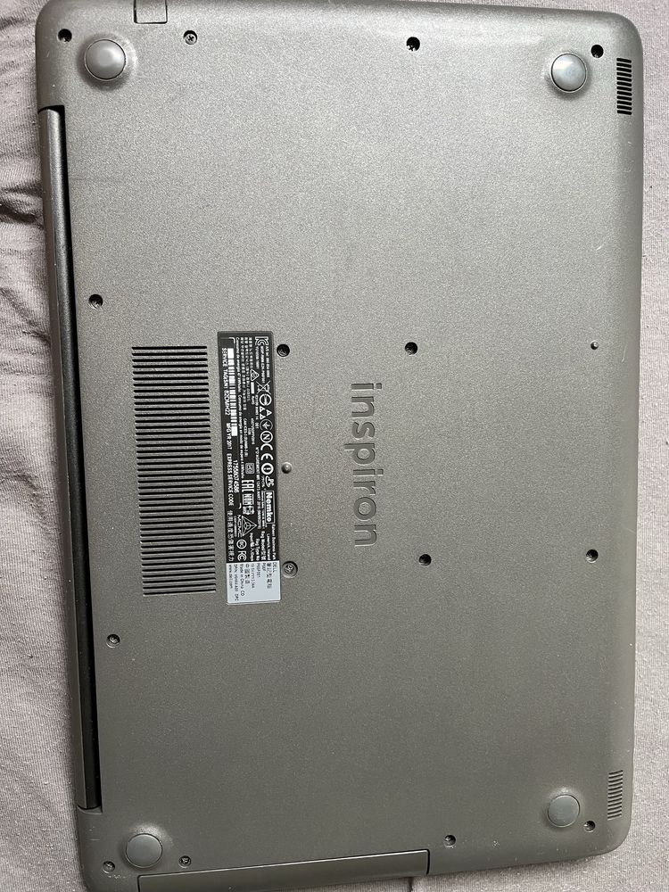Laptop komputer Dell Inspiron 5567 intel corei3 plus ladowarka