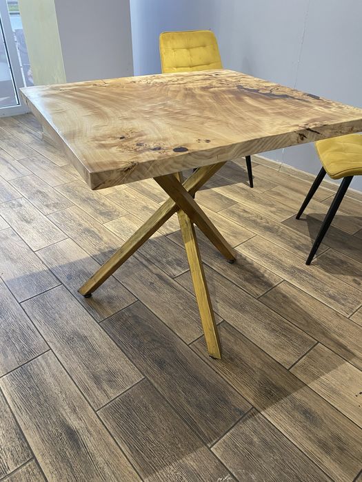 Продам один стіл