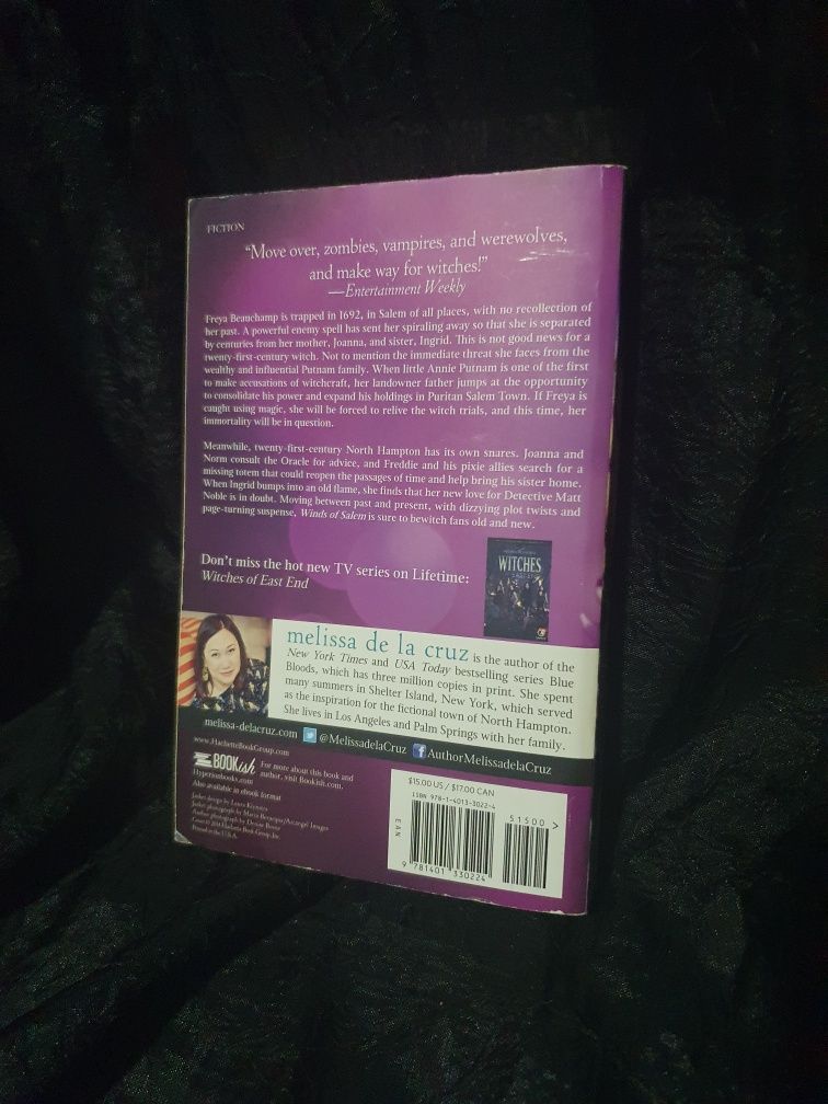 Livros Trilogia da saga "witches of east end" em inglês