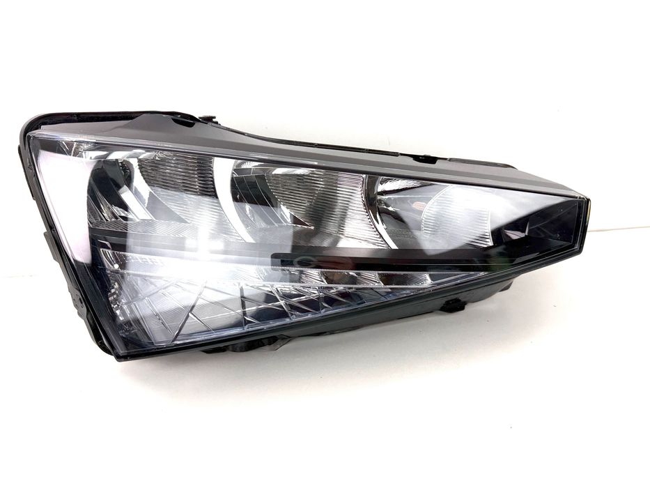 Skoda Scala 657 Lampa Prawa Led H7 Przednia Przód
