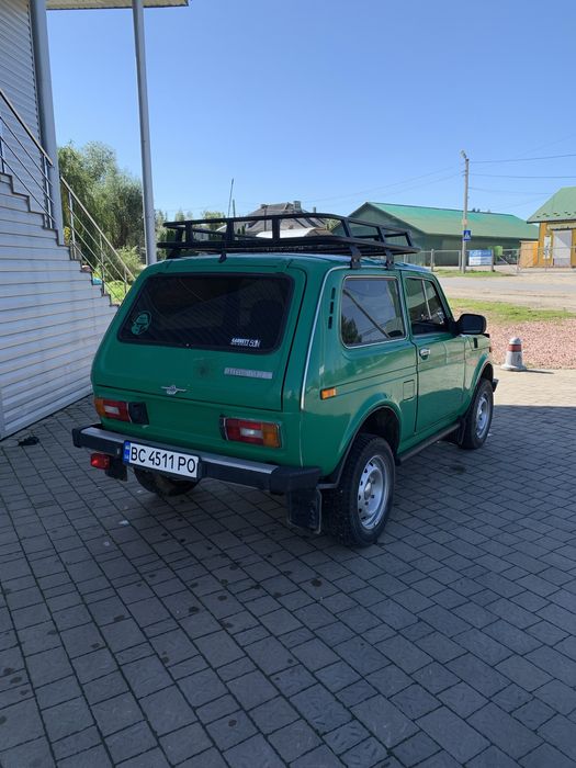 Продам ниву ваз 2121