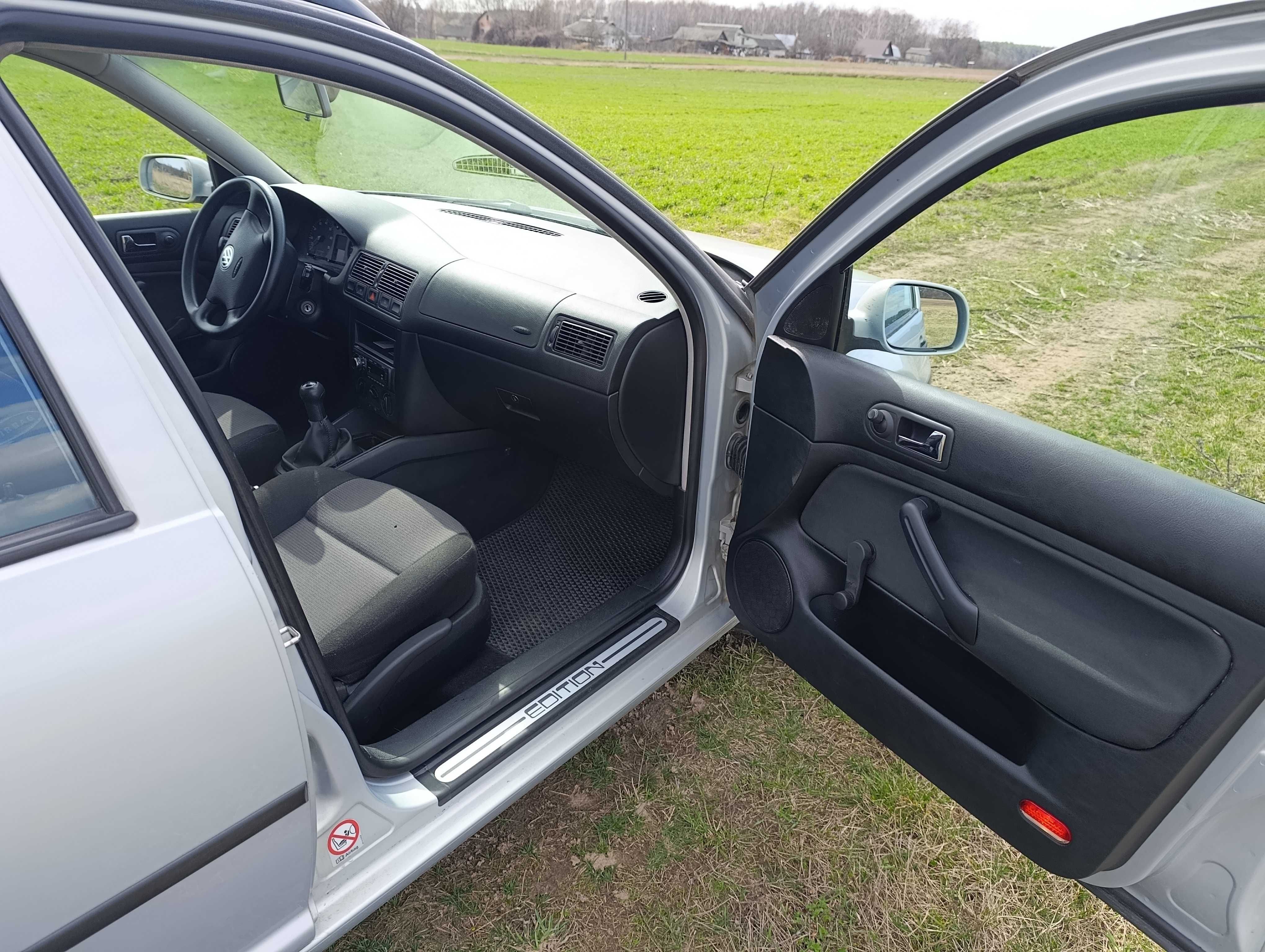 Продається Volkswagen Golf 4 (Гольф 4) 1,6 MPI