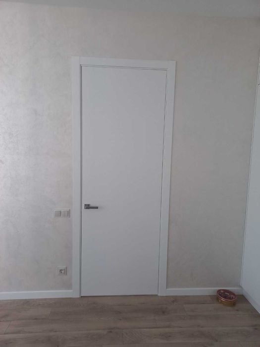 Фарбовані міжкімнатні двері в сірому кольорі, реальні ціни
