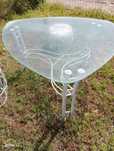 Conjunto de mesa e bancos