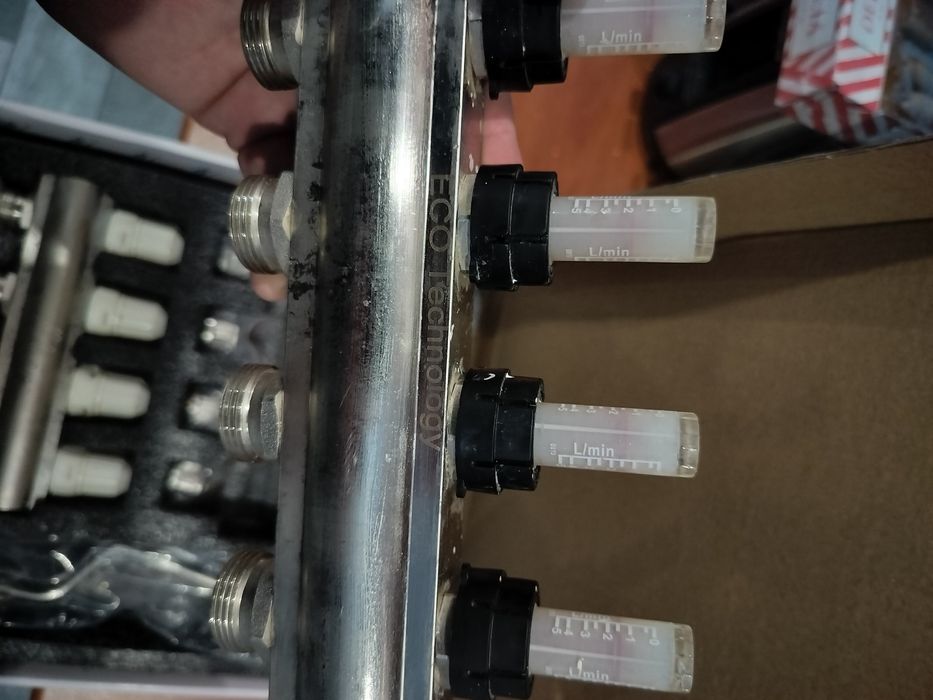 Колектор теплої підлоги