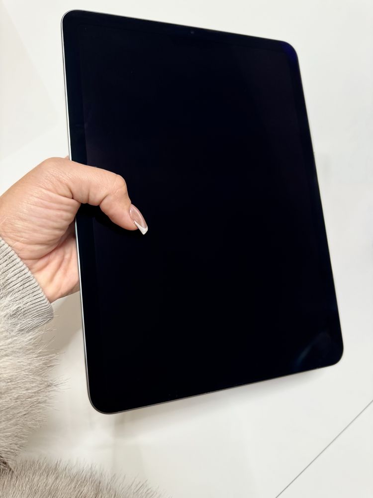 Apple Ipad Air 5Geracao com Fatura e Garantia - Space Gray
