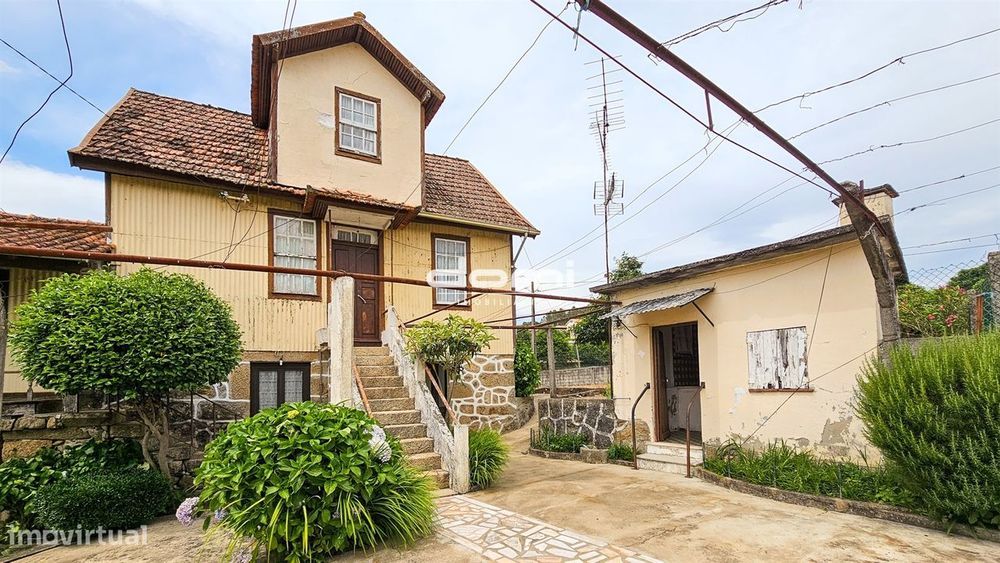 🏡 Duas Moradias com Terreno | Várzea – São Pedro do Sul