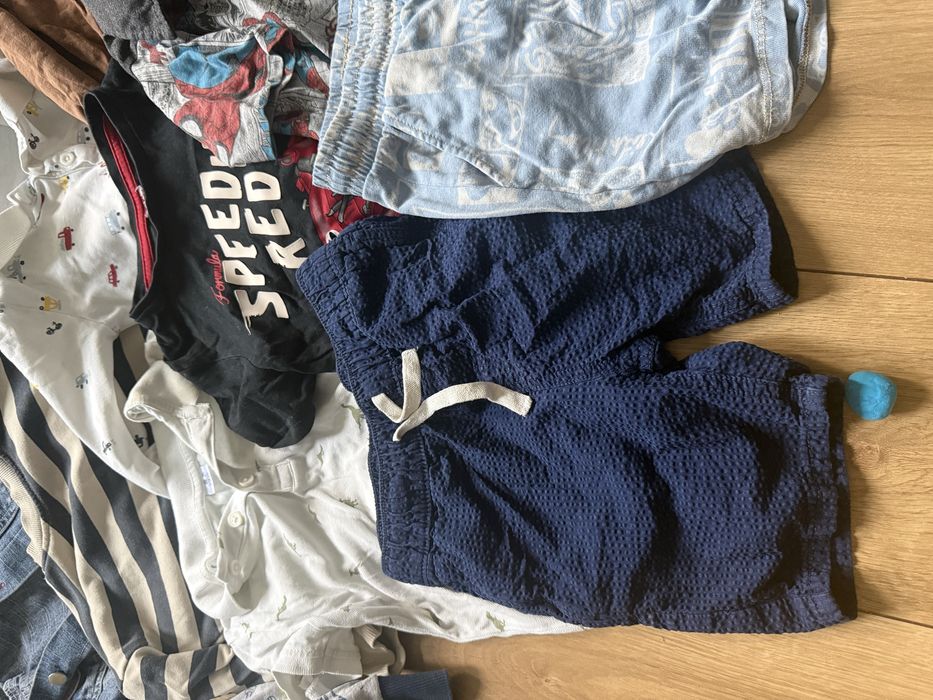 Kurtka, buty, spodnie, swetry