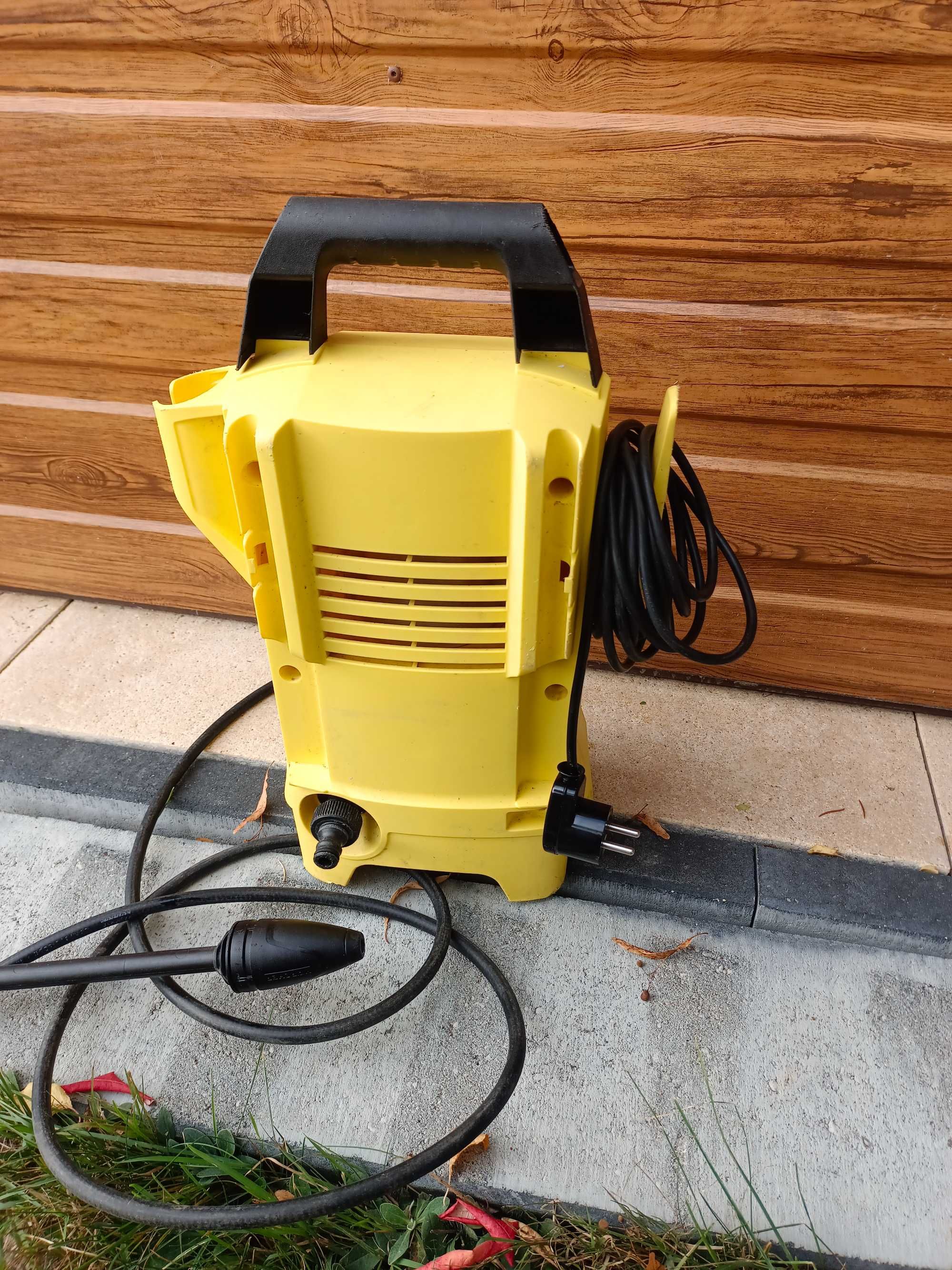 Myjka ciśnieniowa Karcher K2 Basic, sprawna