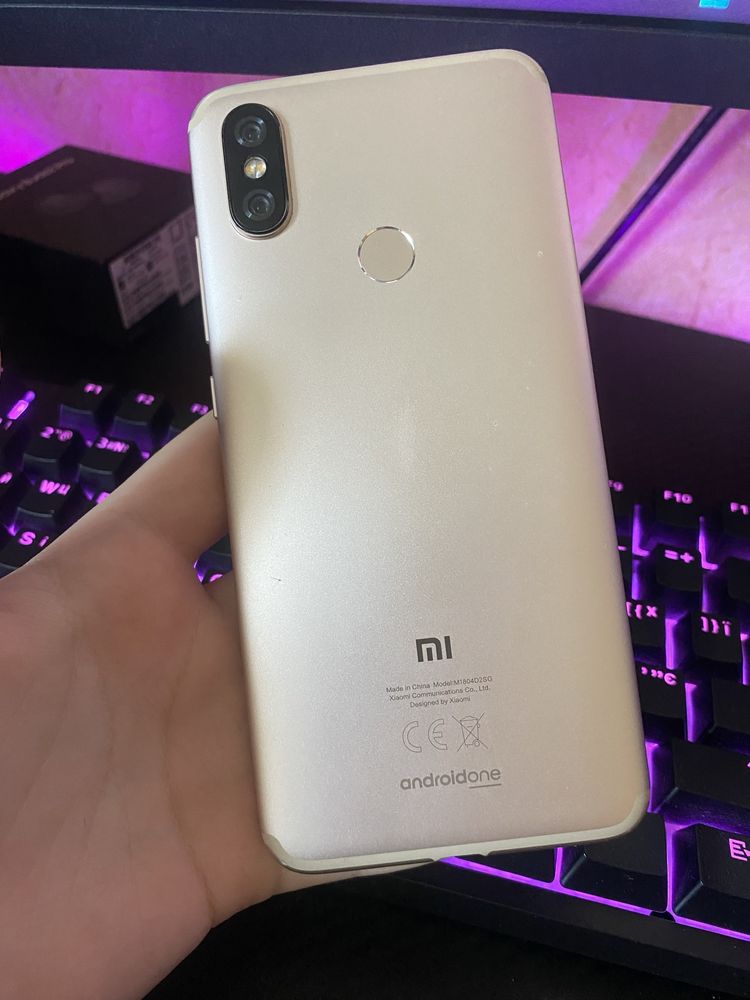 Xiaomi Mi A2 под ремонт
