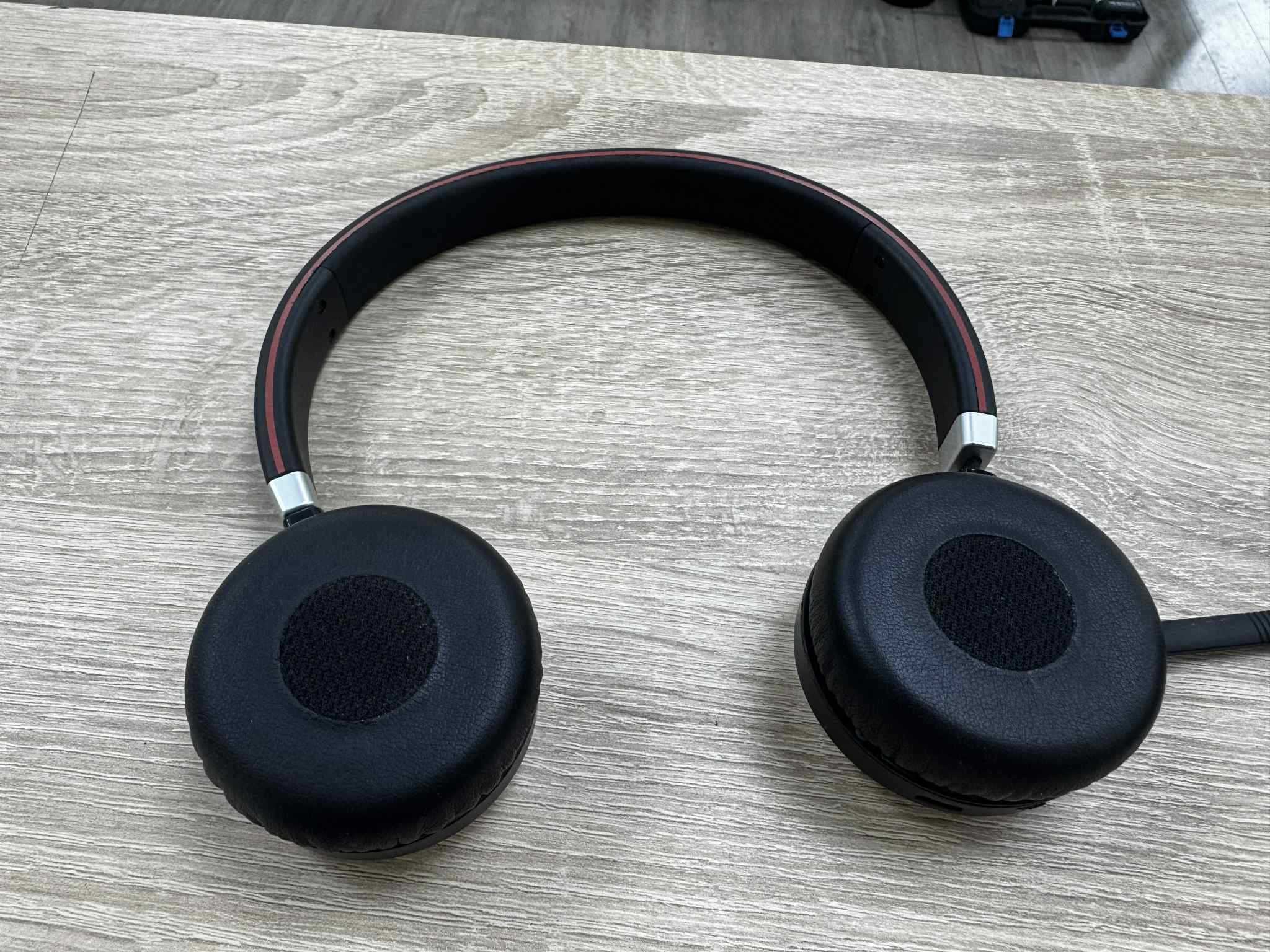 Słuchawki bezprzewodowe nauszne Jabra Evolve 65 HSC018W