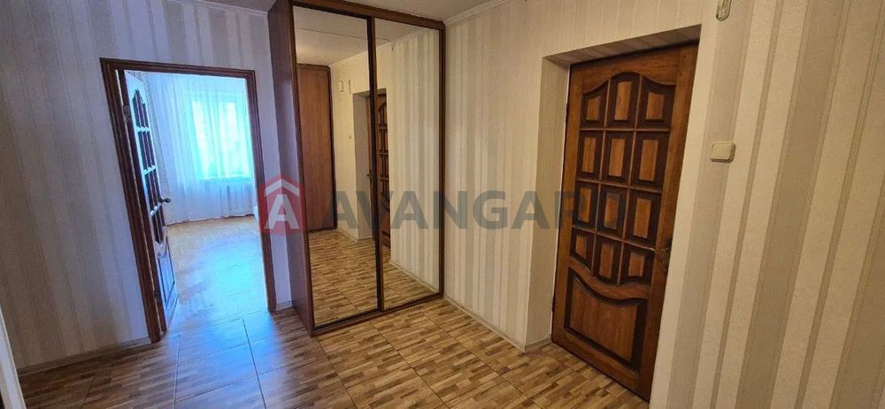3х кімнатна з ремонтом, мебльована, техніка М Вокзальна Солом'янський