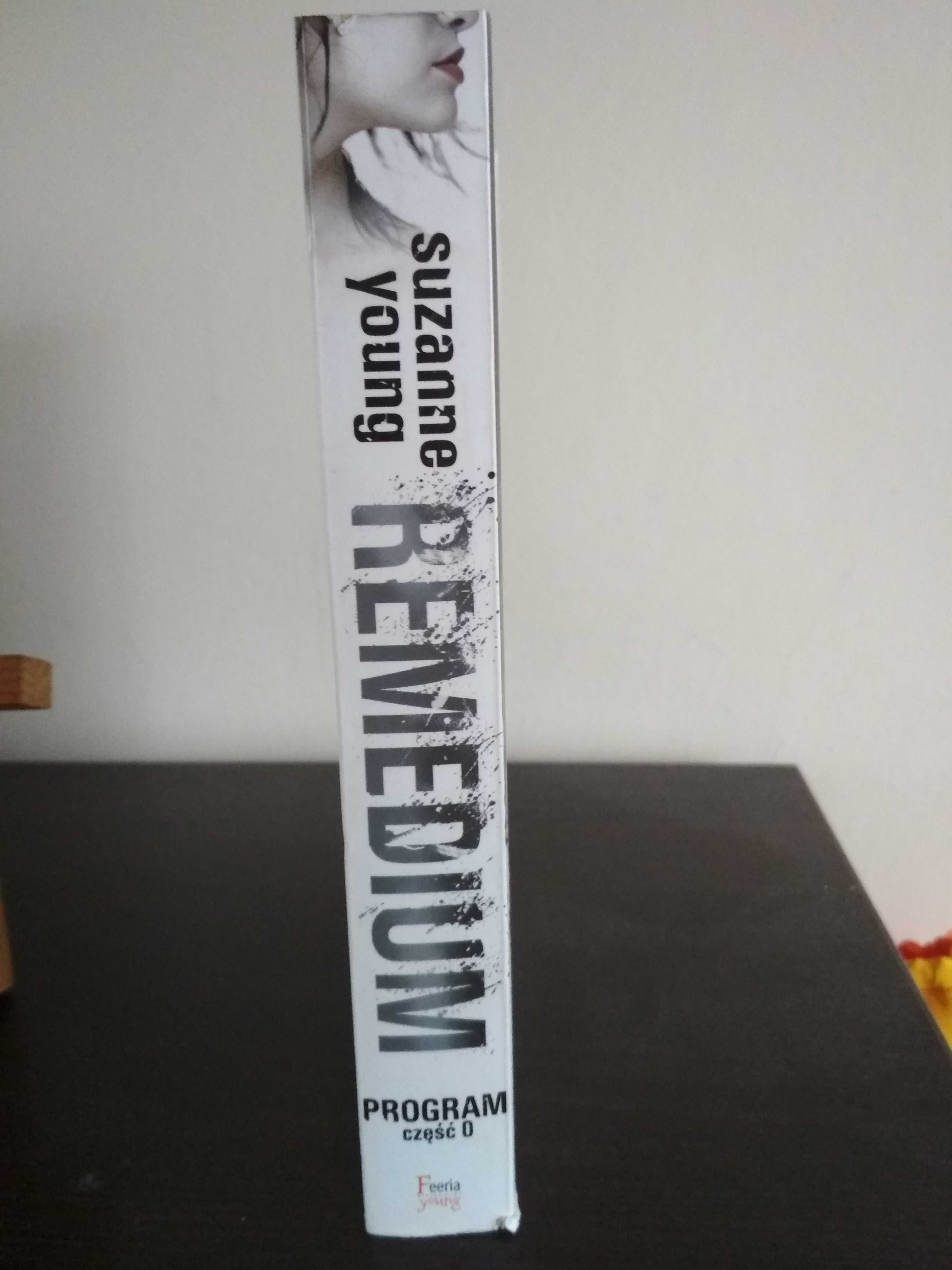 Suzanne Young - Remedium Program część 0 - NOWA